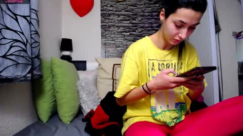 Snapshot of alesiasensual chatting on February 22, 2025, 11:13 am AlesiaSensual online show from February 22, 2025, 11:13 am