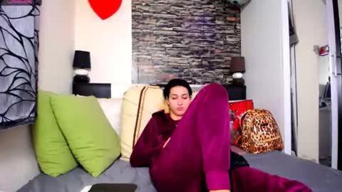 Snapshot of alesiasensual chatting on February 28, 2025, 8:20 am AlesiaSensual online show from February 28, 2025, 8:20 am