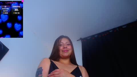 Snapshot of aleska_dollx chatting on December 16, 2024, 2:15 am QUEEN OFF MILk IM BACK 15 NOV online show from December 16, 2024, 2:15 am