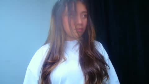Snapshot of aleska_dollx chatting on March 4, 2025, 11:32 pm QUEEN OFF MILk IM BACK 15 NOV online show from March 4, 2025, 11:32 pm