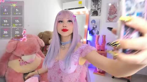 Alessa online show from April 16, 2026, 6:52 pm