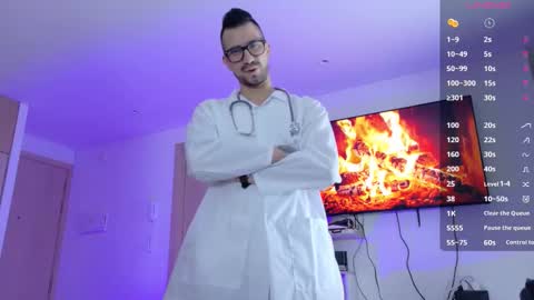 Kciqu3  Independent model online show from October 3, 2025, 12:07 am