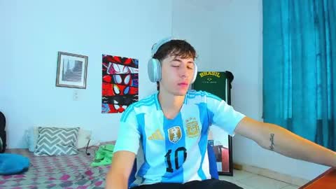 Alessandro Dybala online show from April 23, 2026, 11:53 am