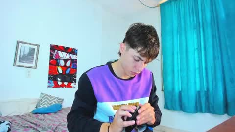 Alessandro Dybala online show from April 24, 2026, 12:07 pm