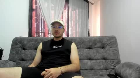 alessandro_rossy online show from May 24, 2026, 9:31 pm