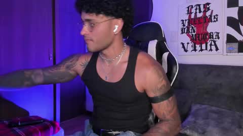 Alessandro Vanni online show from March 18, 2026, 2:37 am