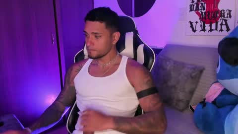 Alessandro Vanni online show from June 9, 2026, 3:40 am