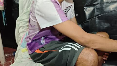 alessandrodmv online show from April 8, 2026, 9:20 am