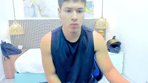 Snapshot of alessandrofranco chatting on July 28, 2026, 12:48 pm Alessandro Franco online show from July 28, 2026, 12:48 pm