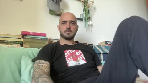 Snapshot of alessandromori91 chatting on April 24, 2026, 9:01 am alessandromori91 online show from April 24, 2026, 9:01 am