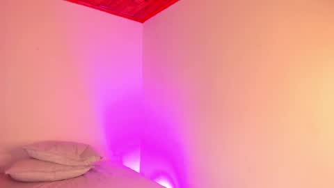 Snapshot of alessia12_ chatting on March 27, 2026, 4:18 pm Alessia online show from March 27, 2026, 4:18 pm