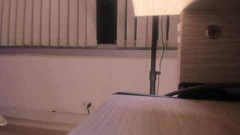 Alessia cruz online show from January 8, 2025, 10:37 am