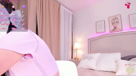 Alessia cruz online show from February 13, 2025, 1:26 pm