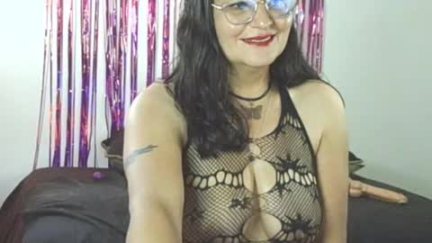 Allesiaboobs online show from February 14, 2025, 2:28 am