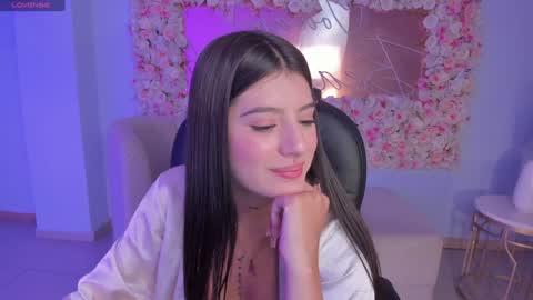 Snapshot of alessiacorleone_ chatting on December 14, 2024, 11:12 pm Alessia online show from December 14, 2024, 11:12 pm