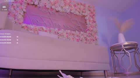 Snapshot of alessiacorleone_ chatting on December 15, 2024, 8:36 pm Alessia online show from December 15, 2024, 8:36 pm