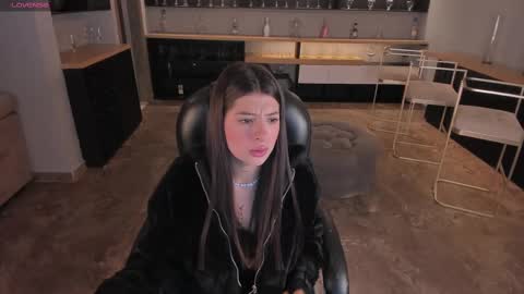 Snapshot of alessiacorleone_ chatting on February 17, 2025, 3:36 am Alessia online show from February 17, 2025, 3:36 am