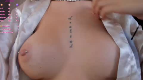 Snapshot of alessiacorleone_ chatting on February 18, 2025, 4:48 am Alessia online show from February 18, 2025, 4:48 am