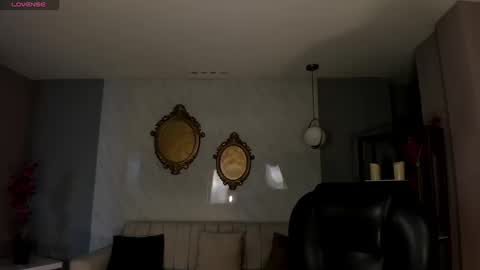 Alessia  online show from September 25, 2025, 5:16 pm