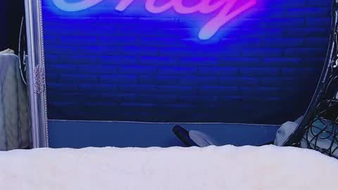 alessiacroft online show from May 31, 2026, 4:09 am