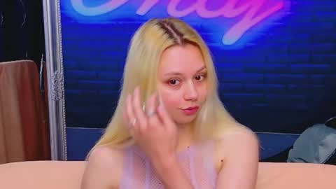 alessiacroft online show from June 15, 2026, 4:15 am
