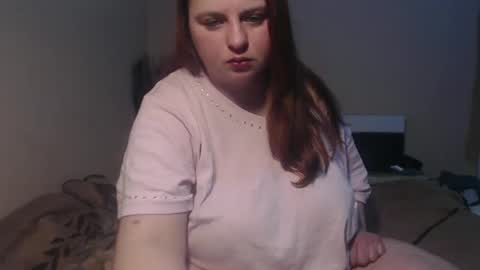 Alessia online show from February 9, 2026, 1:42 am