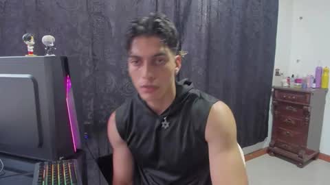 alessio Vale online show from March 28, 2026, 10:53 pm