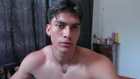 alessio Vale online show from April 4, 2026, 6:16 pm