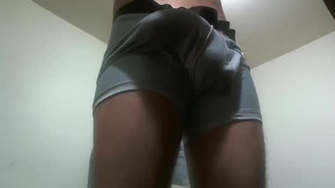 alessio10inches online show from February 9, 2026, 8:13 pm