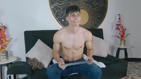 Alessio online show from November 11, 2025, 12:05 pm