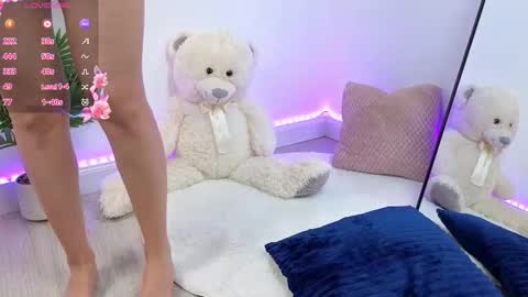 Snapshot of alessyaaa chatting on October 10, 2025, 10:31 pm Ale online show from October 10, 2025, 10:31 pm