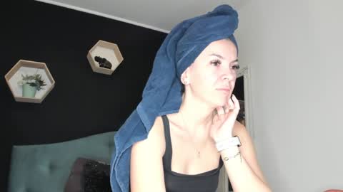 alesys69 online show from January 18, 2025, 11:54 am