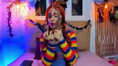 Snapshot of alesziarose chatting on October 29, 2025, 10:33 pm Aleszia online show from October 29, 2025, 10:33 pm