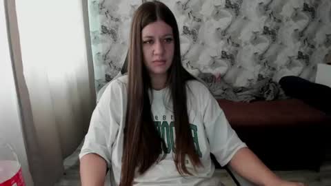 Aletta Oushen online show from June 26, 2026, 9:57 am