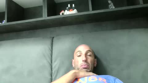 alex120475 online show from September 29, 2025, 10:25 pm