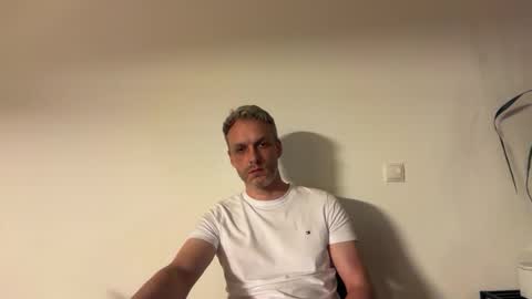 Alex online show from September 20, 2025, 12:44 am