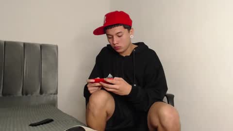 Snapshot of alex__lover chatting on December 3, 2024, 6:26 am Owen online show from December 3, 2024, 6:26 am