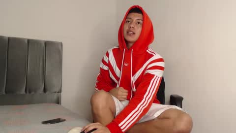 Snapshot of alex__lover chatting on January 18, 2025, 5:10 am Owen online show from January 18, 2025, 5:10 am