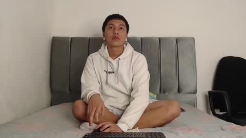 Snapshot of alex__lover chatting on January 22, 2025, 2:59 am Owen online show from January 22, 2025, 2:59 am