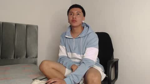 Snapshot of alex__lover chatting on January 25, 2025, 4:34 am Owen online show from January 25, 2025, 4:34 am