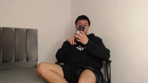 Snapshot of alex__lover chatting on February 16, 2025, 2:09 am Owen online show from February 16, 2025, 2:09 am