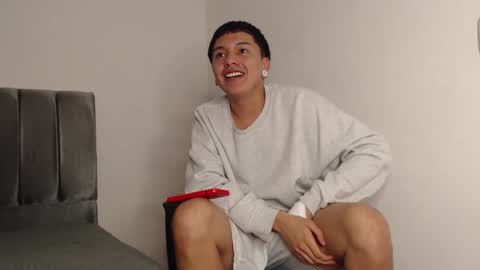 Snapshot of alex__lover chatting on March 7, 2025, 5:40 am Owen online show from March 7, 2025, 5:40 am