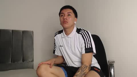 Snapshot of alex__lover chatting on October 22, 2025, 2:34 am Owen online show from October 22, 2025, 2:34 am