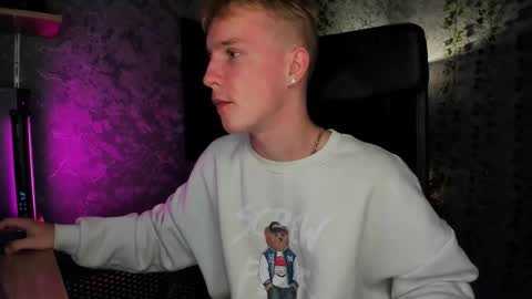 Snapshot of alex__sweet chatting on September 14, 2025, 6:45 am your Alex online show from September 14, 2025, 6:45 am