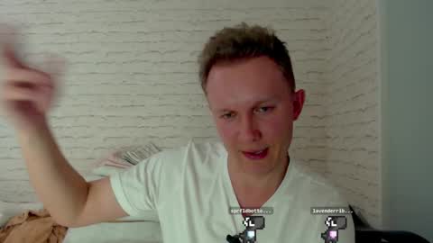 Snapshot of alex_amazing chatting on March 24, 2026, 9:42 pm Alex Amazing online show from March 24, 2026, 9:42 pm