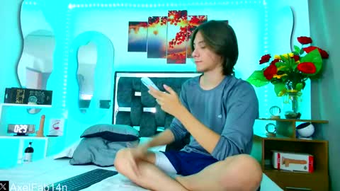 sneider online show from February 21, 2025, 6:48 pm