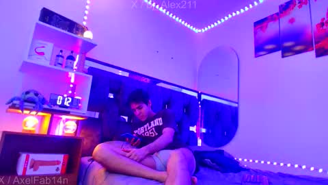 sneider online show from November 25, 2025, 11:10 am