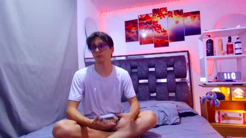 sneider online show from May 19, 2026, 2:29 am