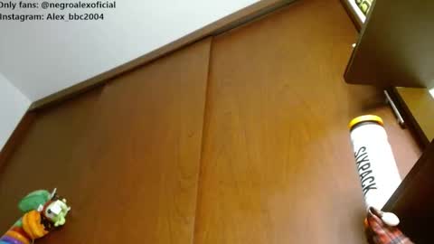 alex bbc2004 online show from February 1, 2026, 3:27 am