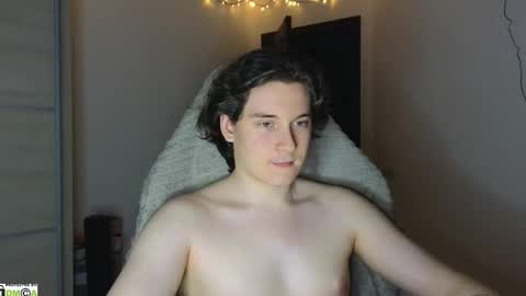 Snapshot of alex_candy_pump chatting on October 2, 2025, 9:11 pm FAVORITE online show from October 2, 2025, 9:11 pm